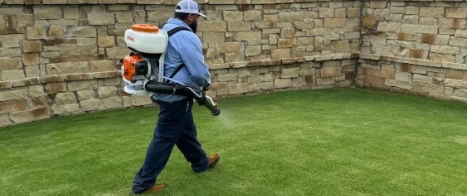 Arlington, TX home receiving mosquito pest control treatment.